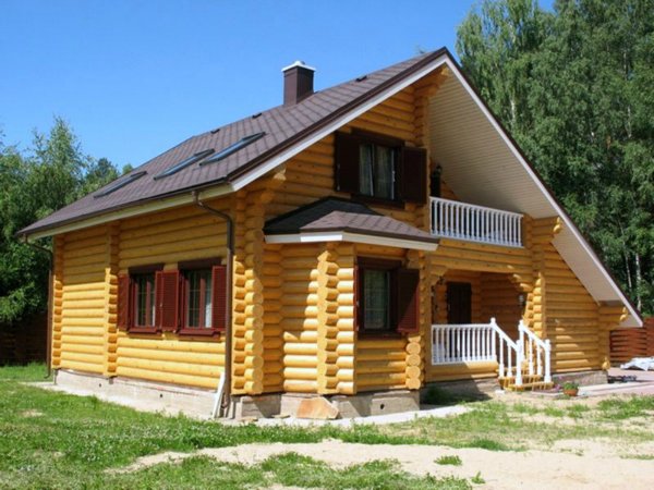 Не большой проект дома из бруса - крыша из черепицы