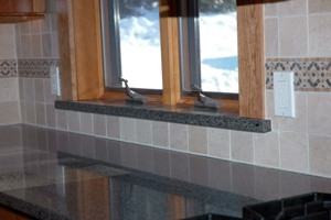 подоконник из натурального камня