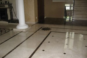 пол из гранита