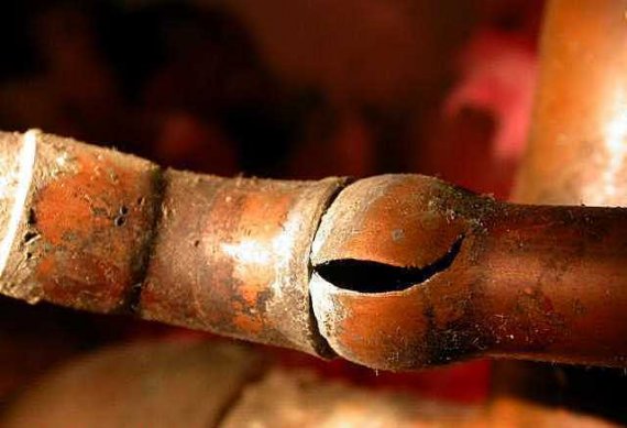 Дефекты в трубах отопления