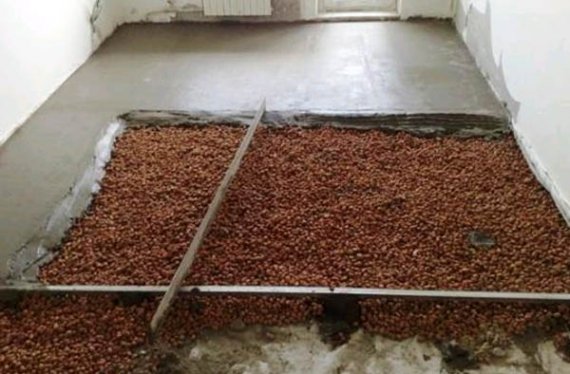 Как утеплить пол керамзитом в каменном доме?