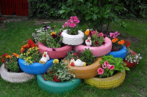  Из чего сделать клумбу для цветов своими руками?