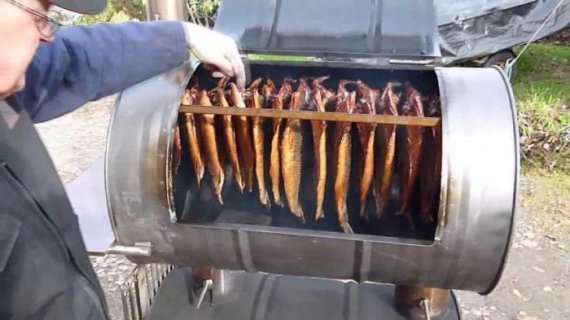  Коптильня холодного копчения из бочки своими руками