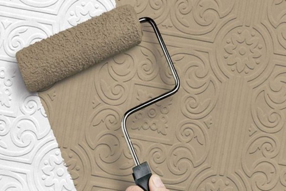 Какую краску брать для обоев под покраску?