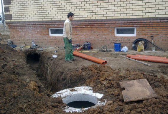 Глубина залегания т&#961;уб канализации