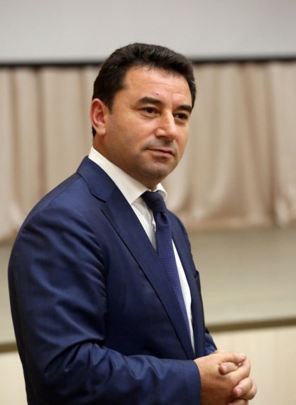 Политическая деятельность депутата заксобрания ЛО Саяда Алиева