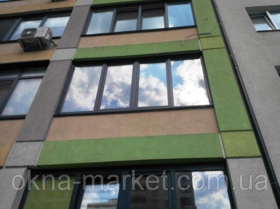 Недорогие цветные пластиковые окна - все выгоды ламинации