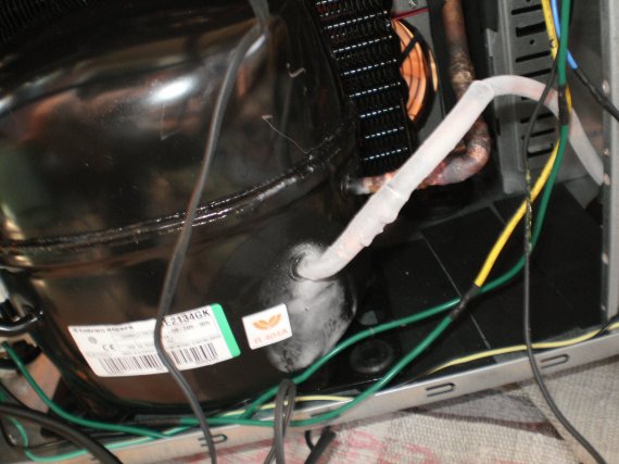 Как определить утечку в холодильнике