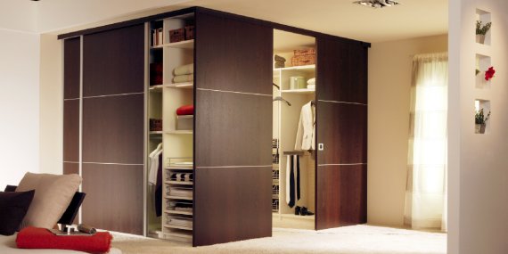 Как выбрать шкаф в квартиру?
