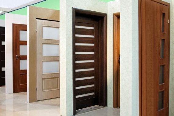 Установка межкомнатных дверей: советы
