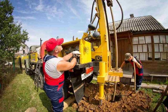 Особенности бурения скважин на воду