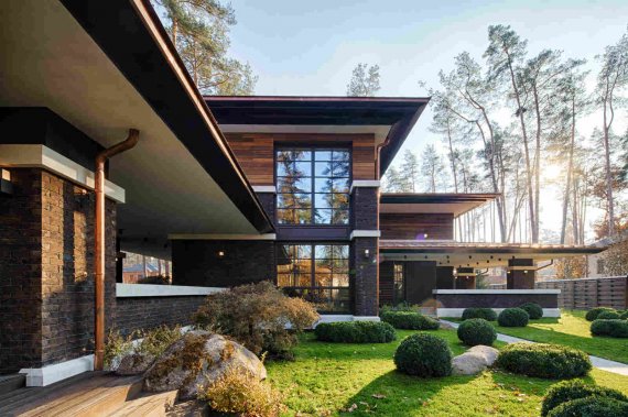 Дизайн фасада загородного дома: разнообразие стилистических направлений