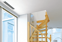 На что обратить внимание при выборе лестницы на второй этаж?