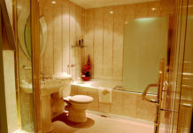 Идеи отделки ванной пластиковыми панелями