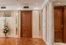 Как обновить деревянные межкомнатные двери