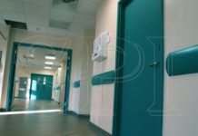 Медицинские двери:особенности