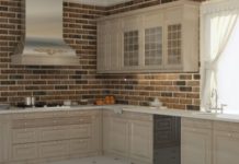 Где заказать качественный бордюр из керамики для ванной комнаты?