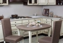 Какой стол выбрать для кухни?