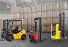 В чем разница между штабелером и ричтраком?