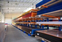 Поликарбонат: особенности хранения, эксплуатации и монтажа