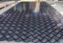 Где применяется рифленый алюминиевый лист?