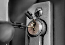 Аварийное вскрытие замков: особенности