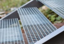 Особенности ступеней из решетчатого настила