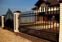 Современные виды заборов для частного дома