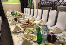 В каком кафе или ресторане лучше всего заказывать помины?