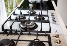 Какую модель плиты производителя Midea выбрать для обустройства кухни?