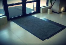 Советы по чистке грязезащитных ковров