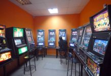 Что из себя представляет система управления игровыми аппаратами?