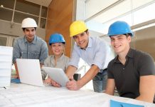 Где проводится обучение рабочим специальностям?