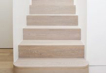 Дубовые ступени для лестницы – преимущества и особенности производства