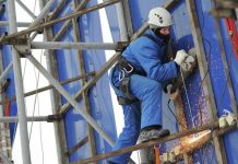 Этапы работы по демонтажу металлоконструкции