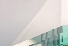 Обработка кромки стекла