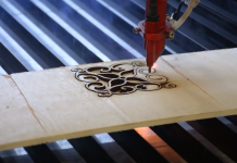 Станок для лазерной резки фанеры