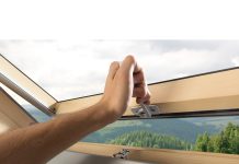 Как выбрать мансардные окна: 5 важных советов